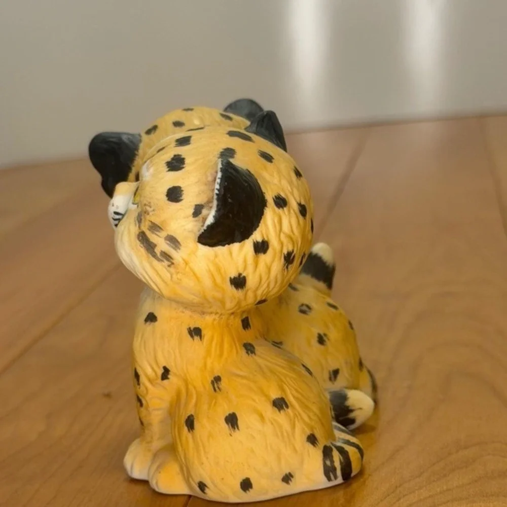 Vintage 1984 Enesco Endangered Young'uns Cheetah Cub Figurine – Morehead Mexico